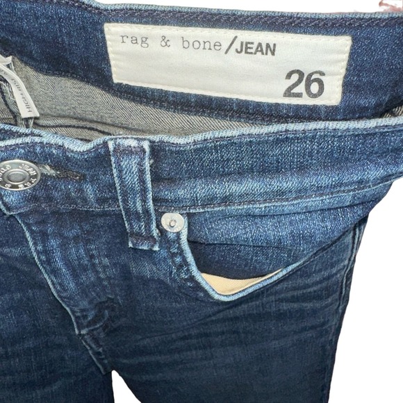 Gently used Rag&Bone skinny jeans, size 26 - Picture 6 of 7
